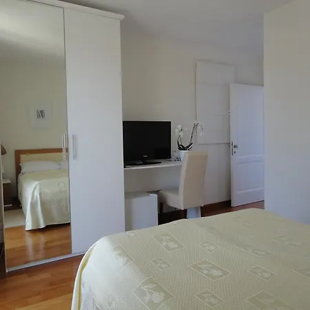 Mare Gostinjska kuća Crikvenica