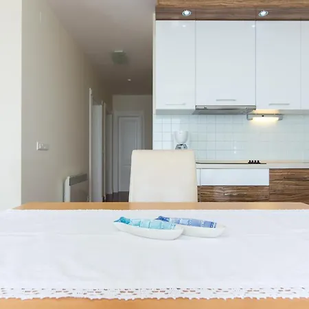 Mare ツリクヴェニツァ